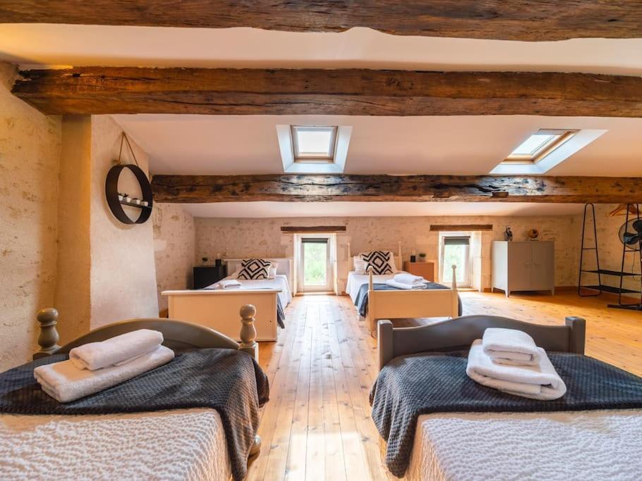 Le Grand Franc Gite Cosy Proche Tous Commerces Tonnay-Charente Exterior foto